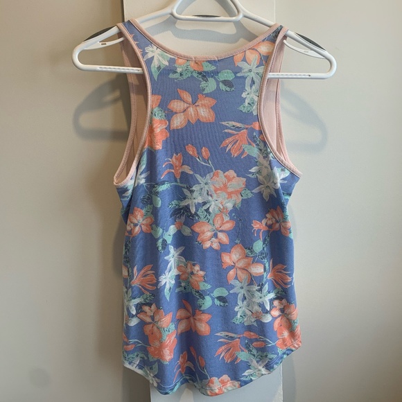 Tropical Tank - Picture 2 of 3